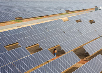 world's largest onsite uswer-owned solar array